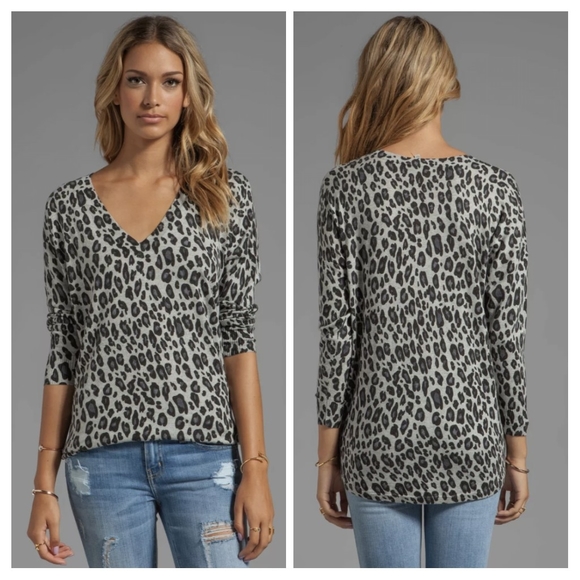 Joie Chyanne Leopard Print Oversized V-Neck Pullover Sweater Women's Size Small - Picture 1 of 1